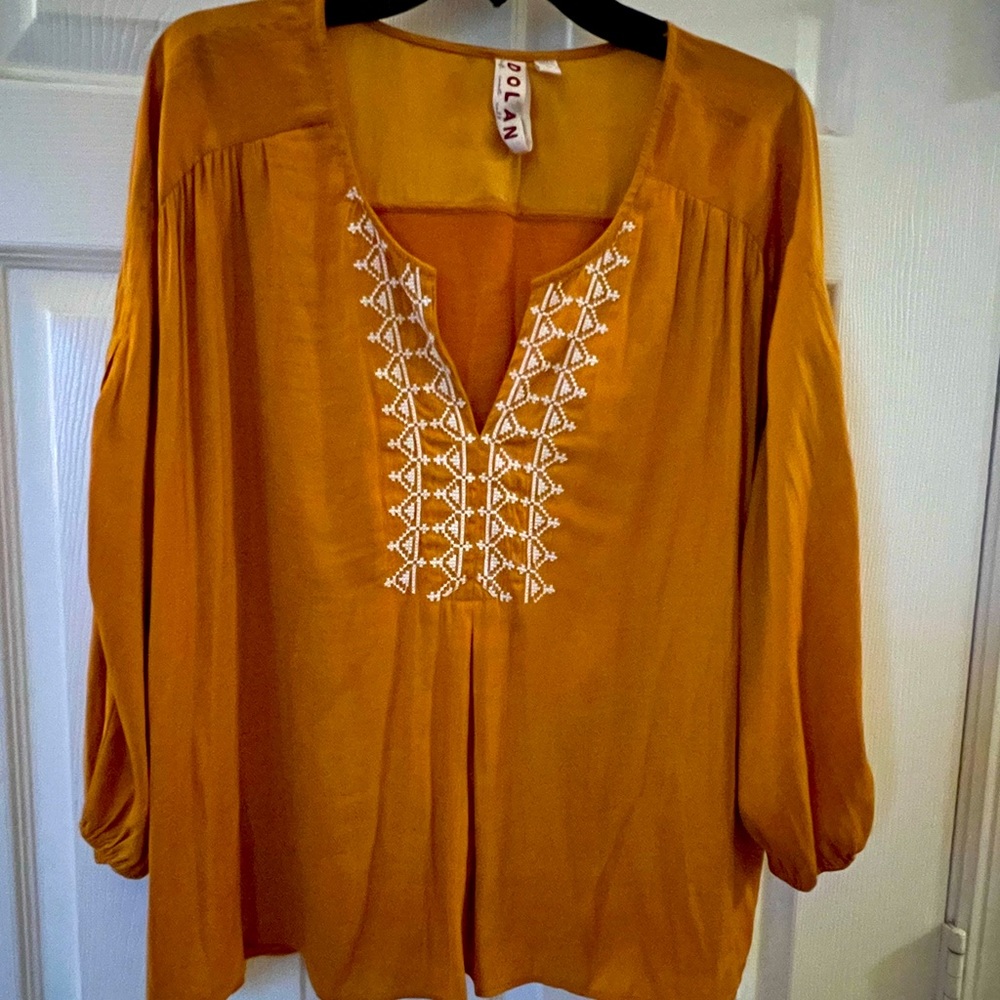 🧡Anthropologie golden yellow top size Xl